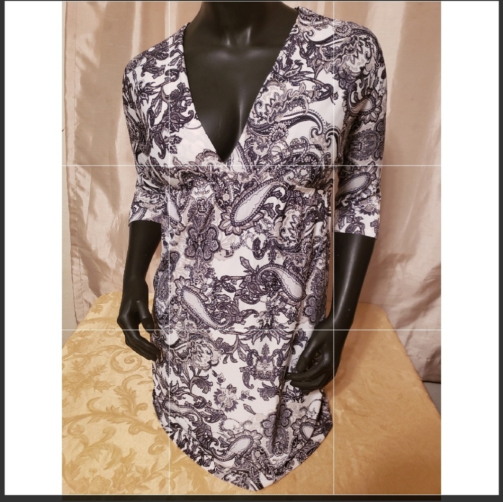 👍 5th & Love Women's Top Size: S